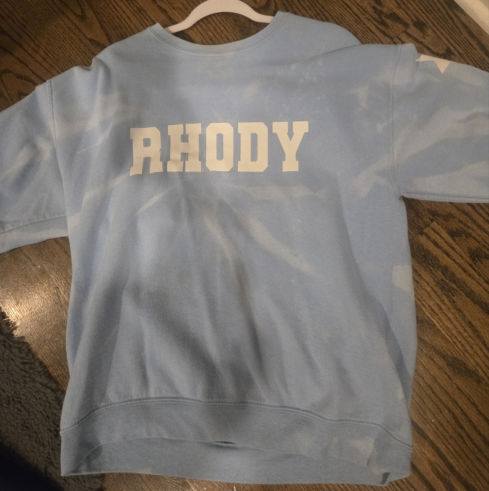 Gildan Light Blue Tie-Dye Sweatshirt